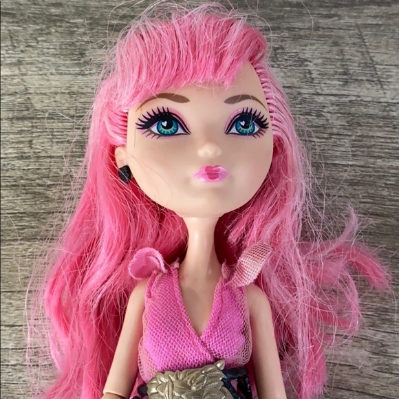 Ever after High CA Cupid doll - Picture 2 of 5